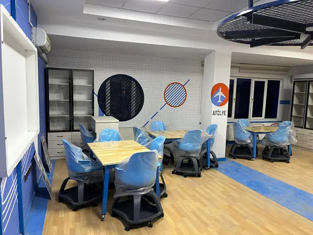 Havacılık atölyesinde kurulum